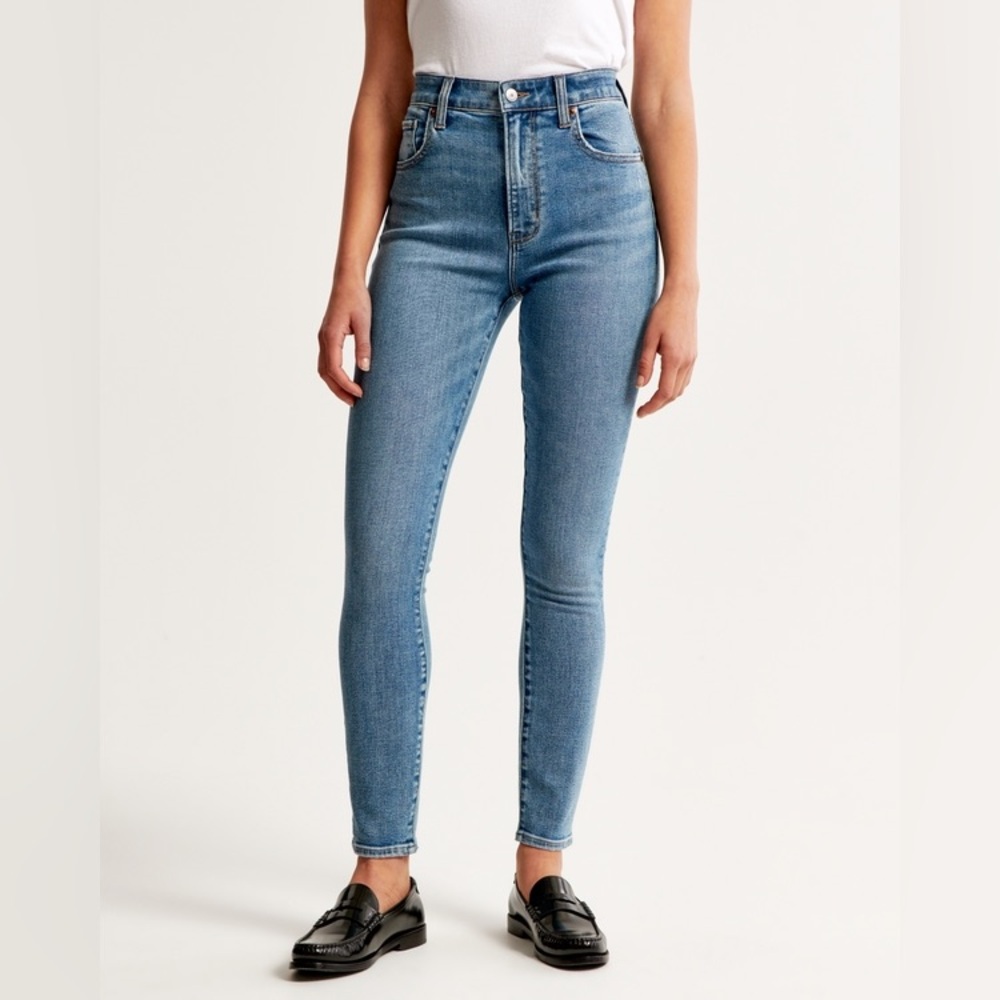 Abercrombie & Fitch Super Skinny Ankle High Rise Jeans Size 8 / 29